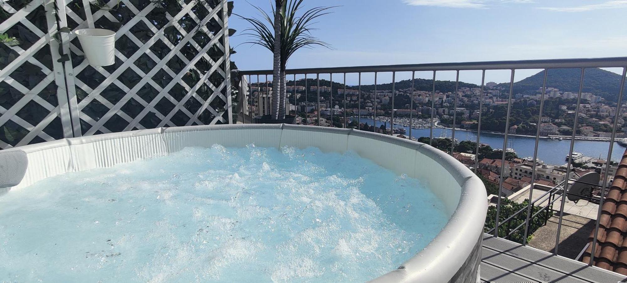 Apartamento Kate'S Studio With An Amazing View Dubrovnik Exterior foto